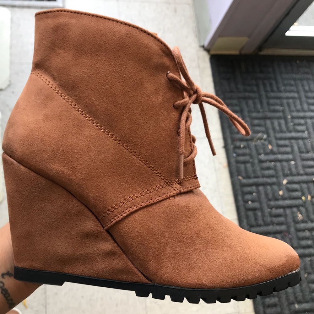 QUPID WEDGE BOOTIES
